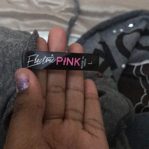 Joggers - Picture 3 of 3